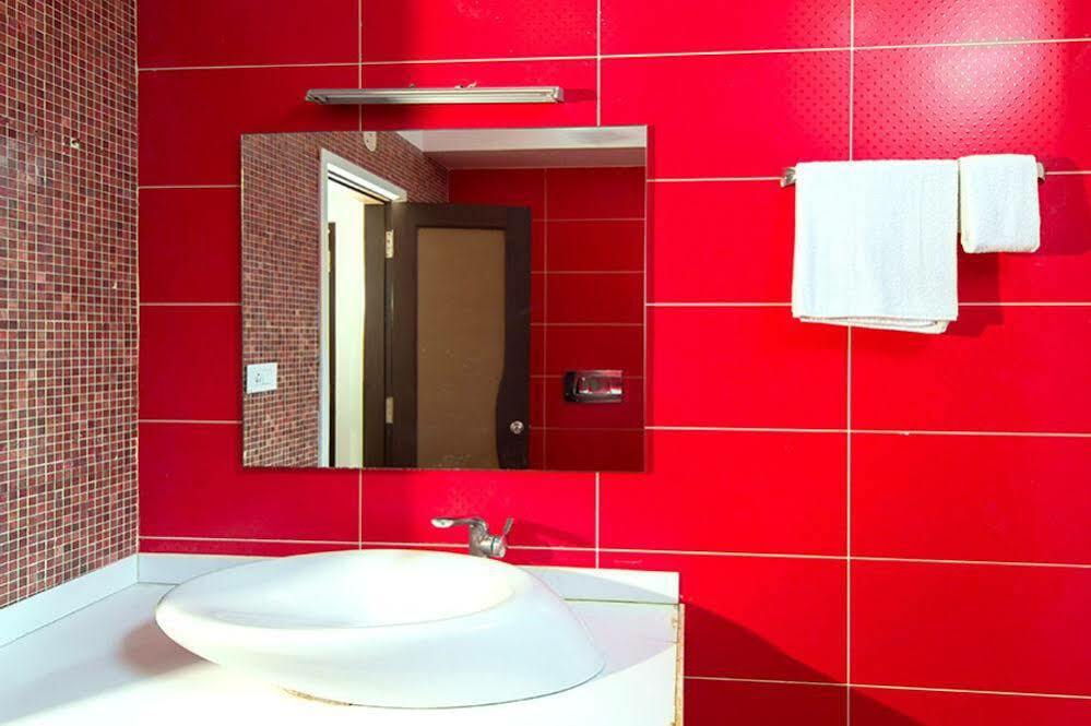 Phoenix Hospitality Services Chennai Exteriör bild